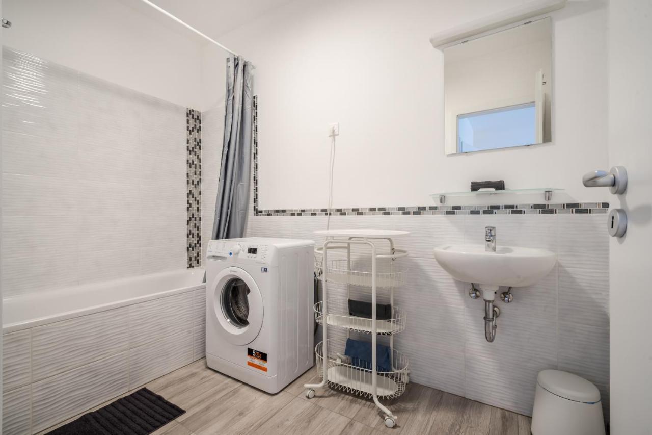Cosy Home Close To The Center With Parking Garage Budapest Exteriör bild